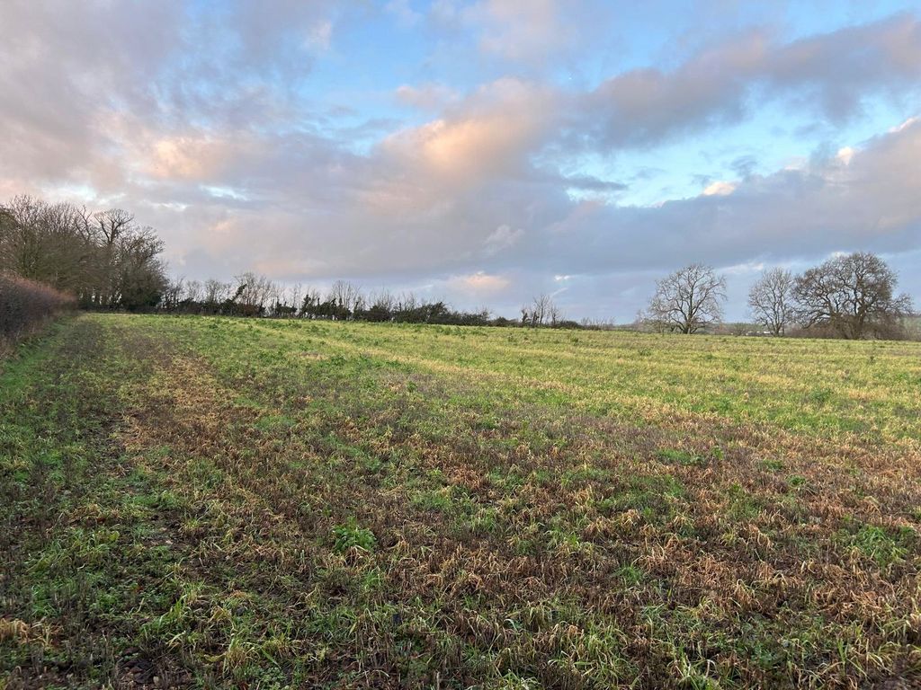 Property photo 2 of 8 Picture No. 02