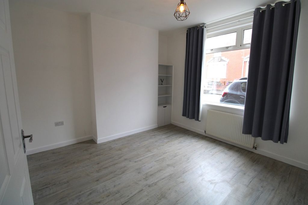 Property photo 3 of 13 Not Specified