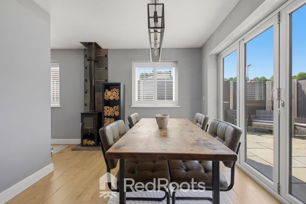 Property photo 3 of 29 5039003