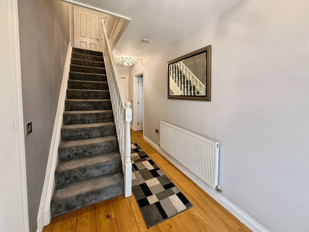 Property photo 3 of 22