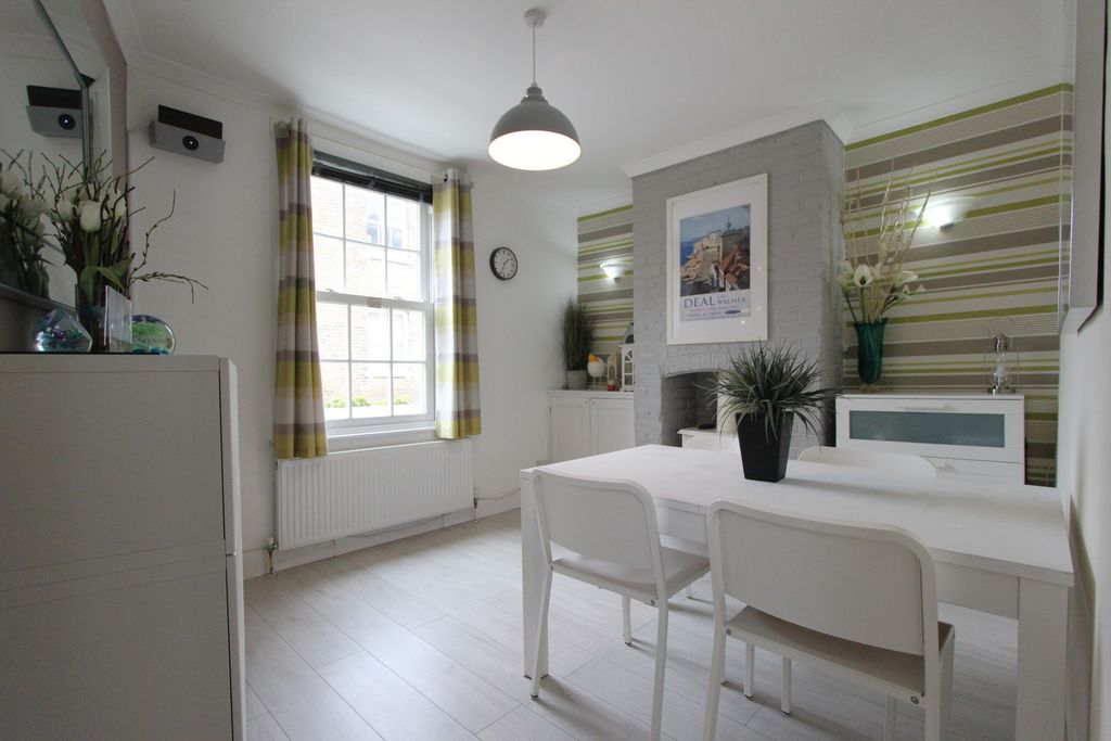 Property photo 2 of 14 Photo 2