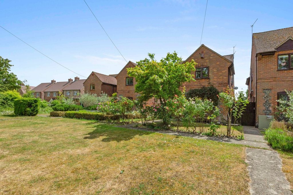 Property photo 3 of 14
