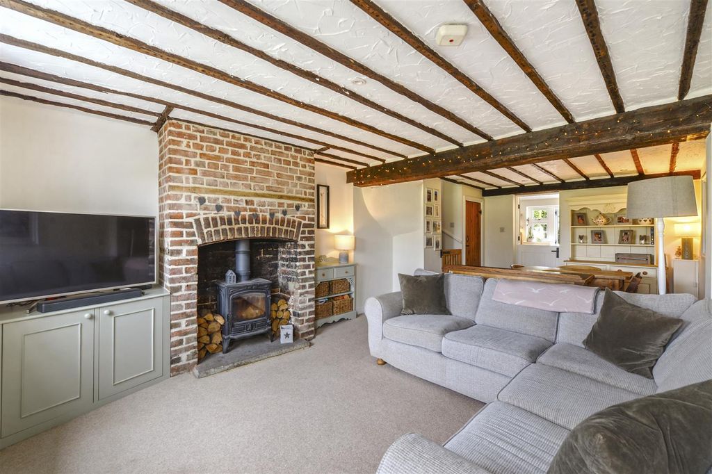 Property photo 3 of 35 03.