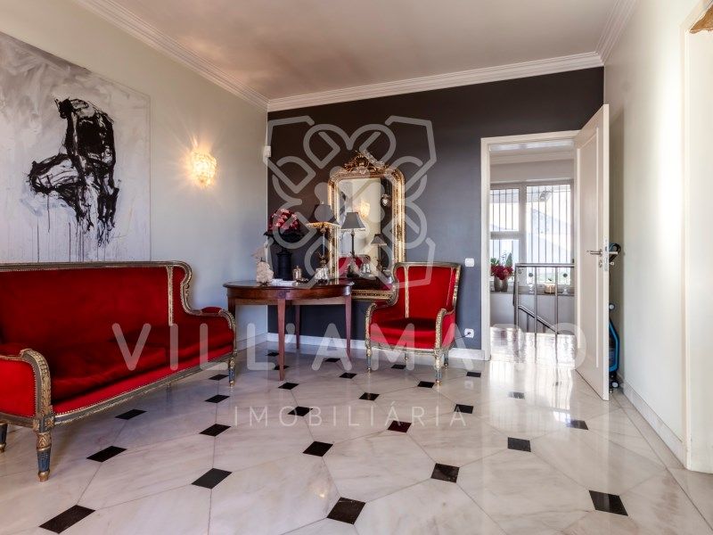 Property photo 1 of 70