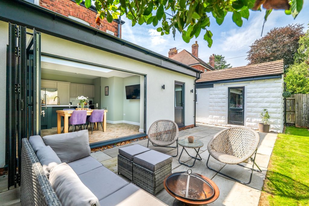 Property photo 3 of 35 4472053