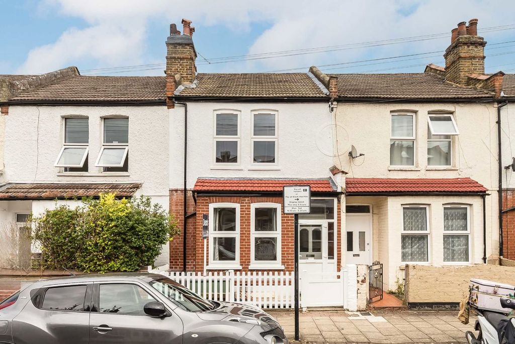 Property photo 1 of 7