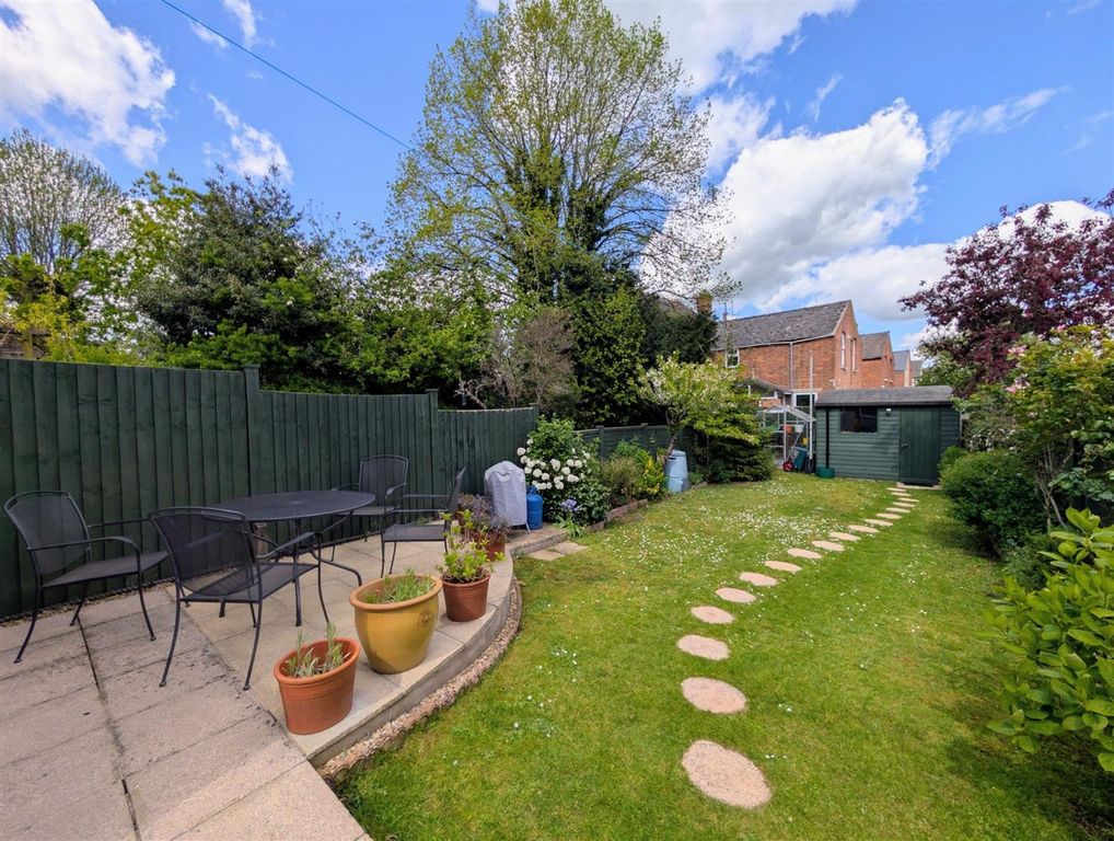 Property photo 3 of 18