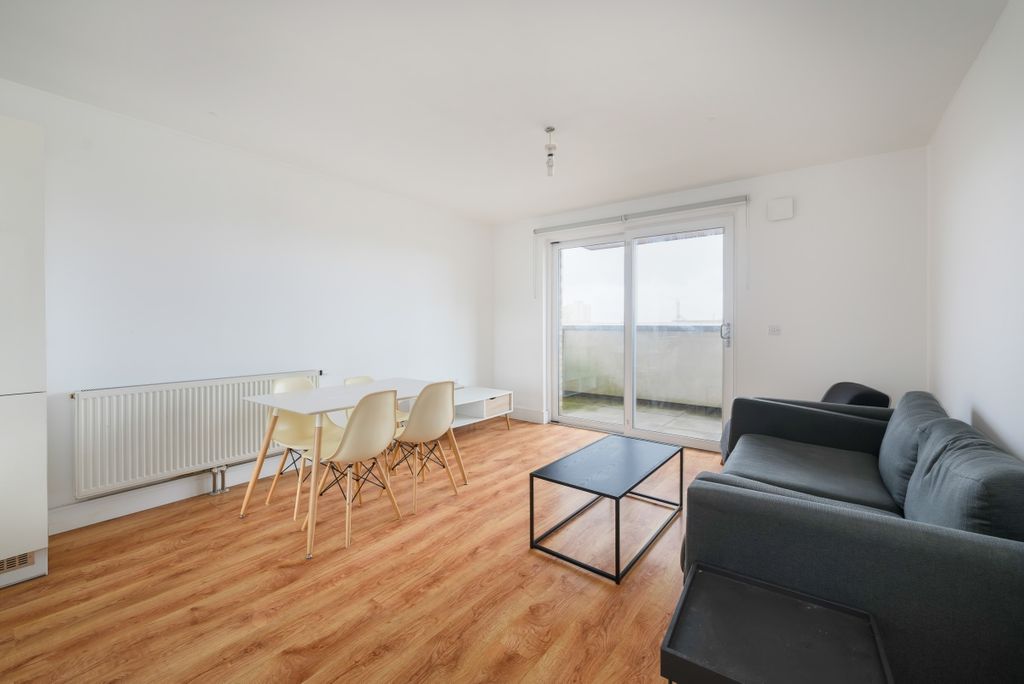 Property photo 3 of 12 F107_Abbeville_Ap...