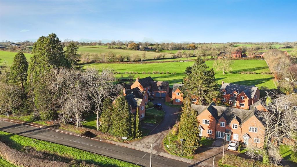 Property photo 1 of 37 W1.Jpg