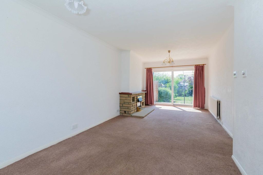 Property photo 3 of 13 Living Room
