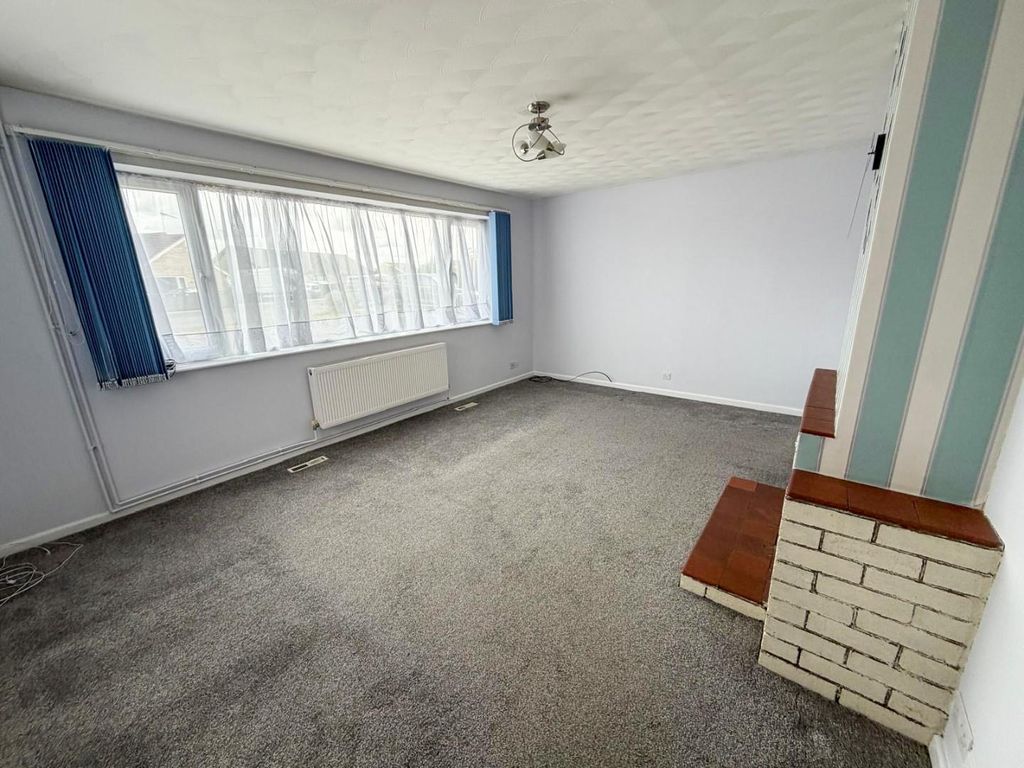 Property photo 2 of 13 Tlc_55c794c9-5Bd6-40B8-88Aa-2c925F338Ac7_4c41E33.J