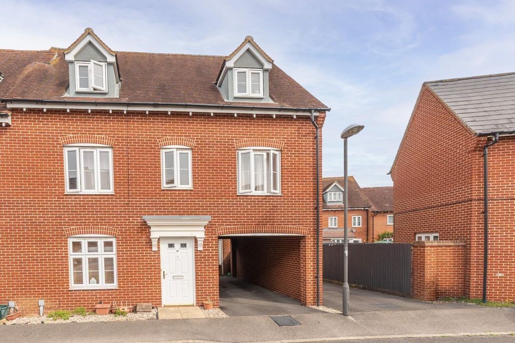 Property photo 1 of 6 Front Shot 2 Palfreyman.Jpg