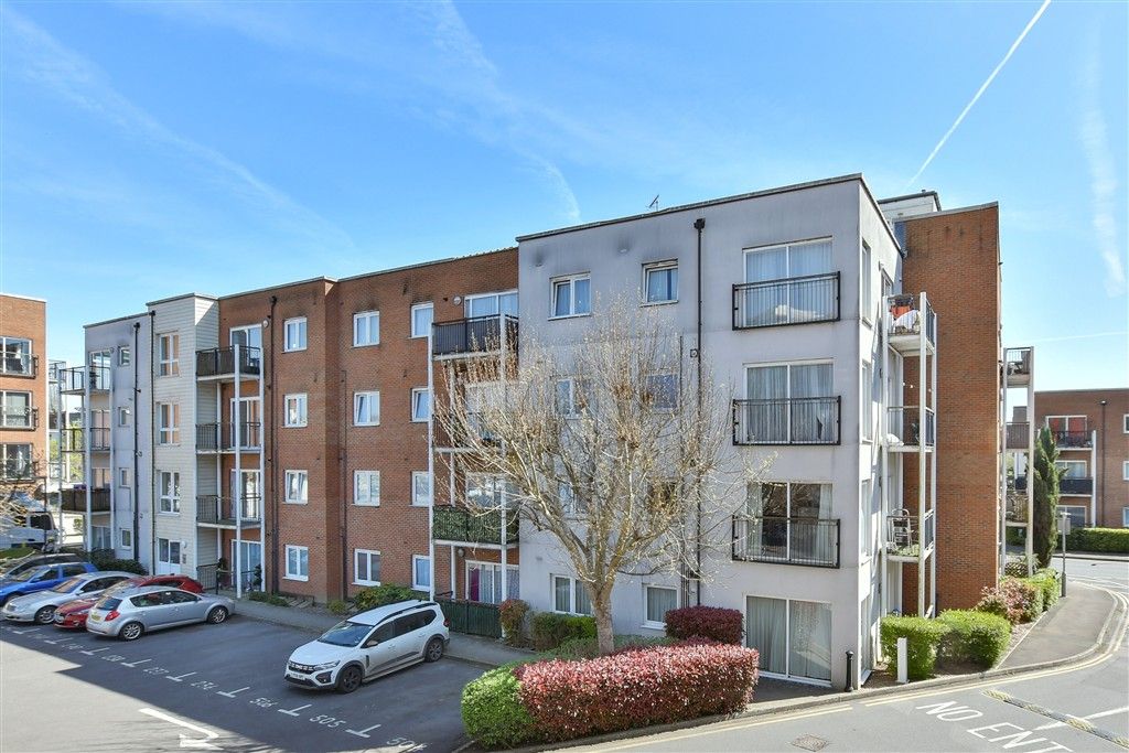 Property photo 2 of 14 External (Web)