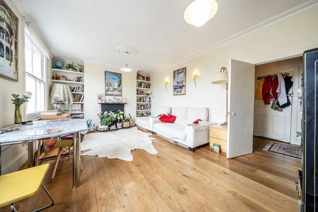 Property photo 3 of 5