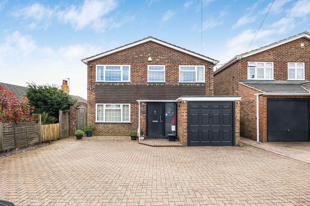 Property photo 1 of 19