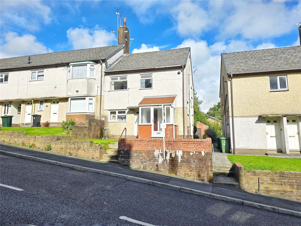Property photo 1 of 14 Upper Floors Duplex