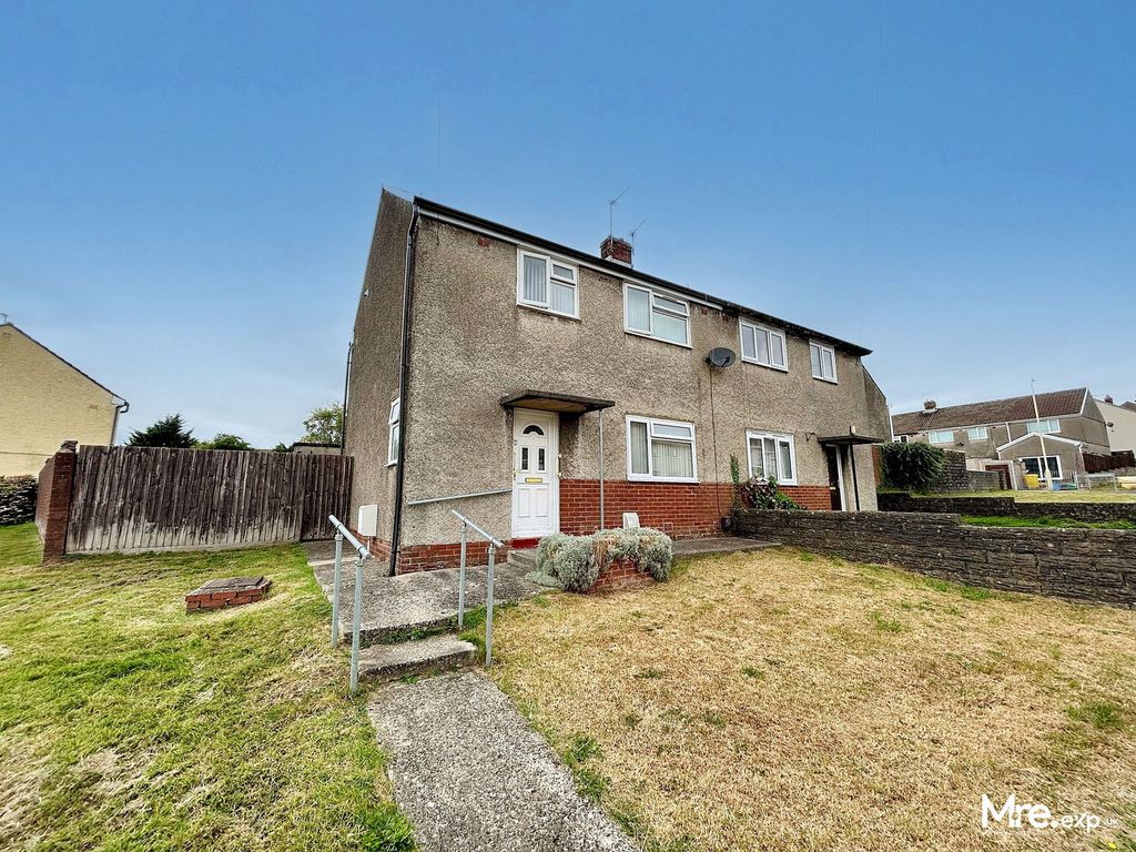 Property photo 1 of 25