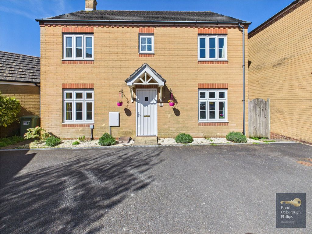 Property photo 1 of 27 Picture No. 32