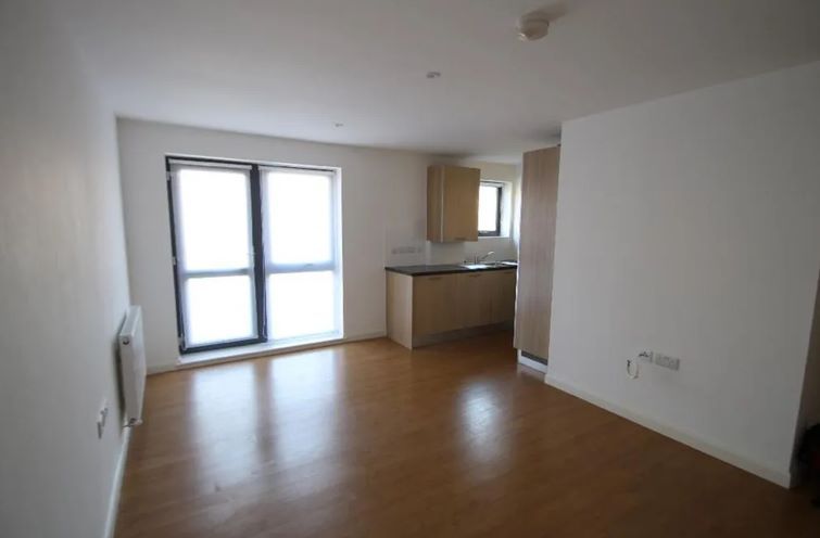 Property photo 3 of 5