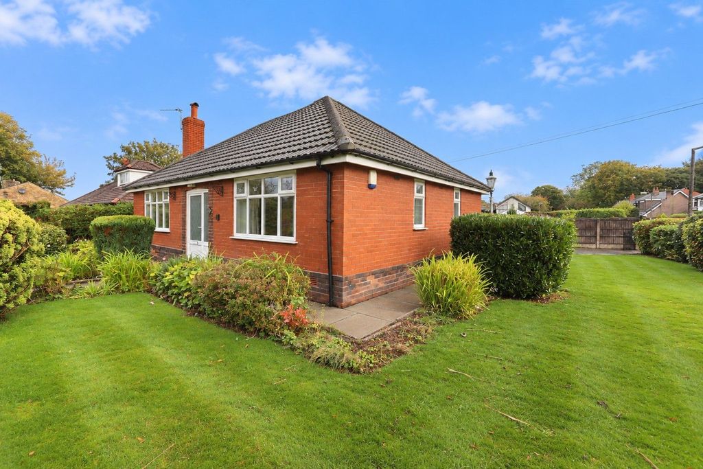 Property photo 2 of 26