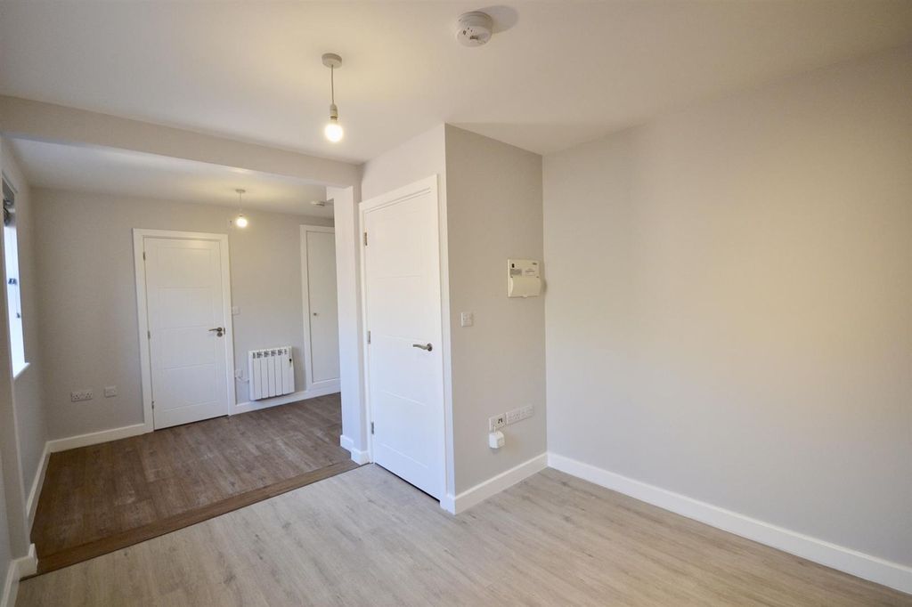 Property photo 3 of 13 Dsc_0107.Jpeg