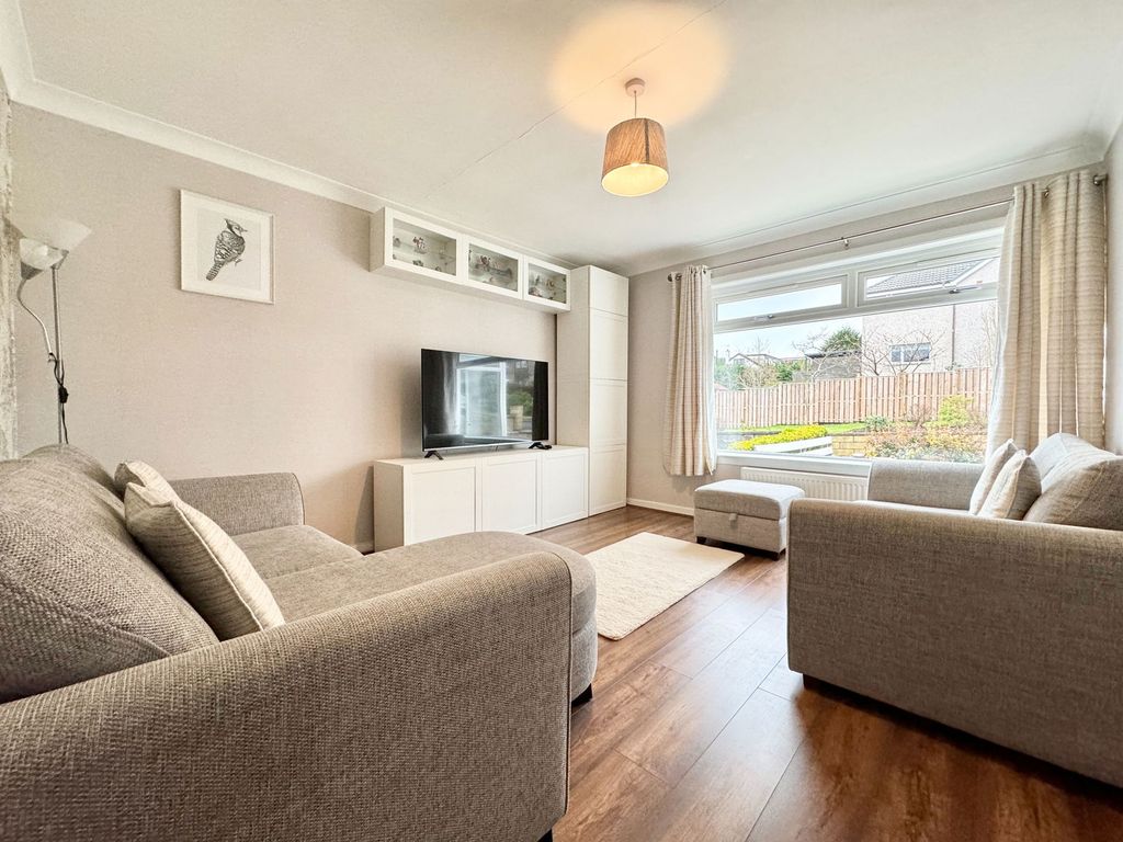 Property photo 3 of 32