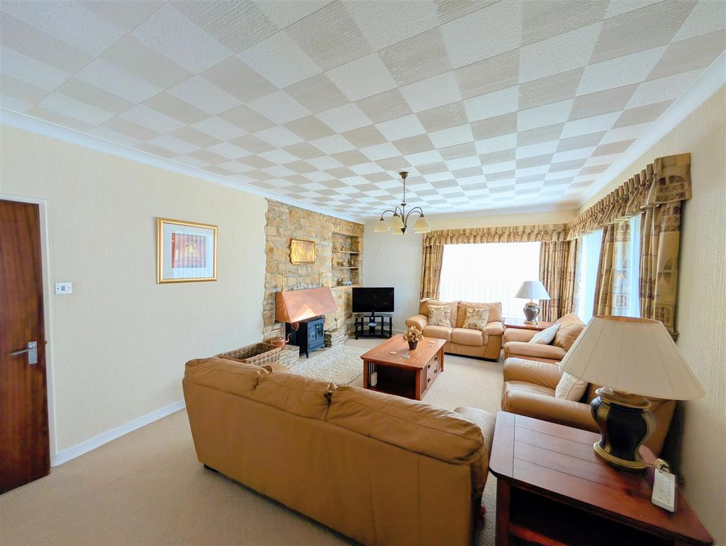 Property photo 3 of 30