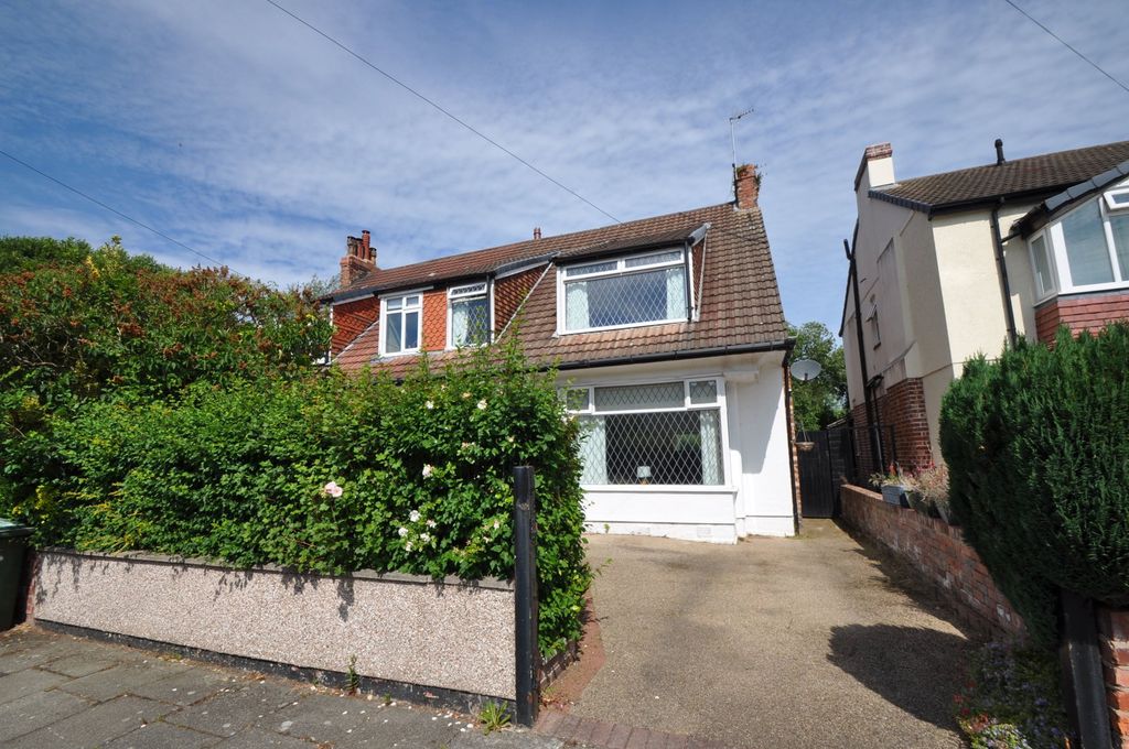 Property photo 1 of 32