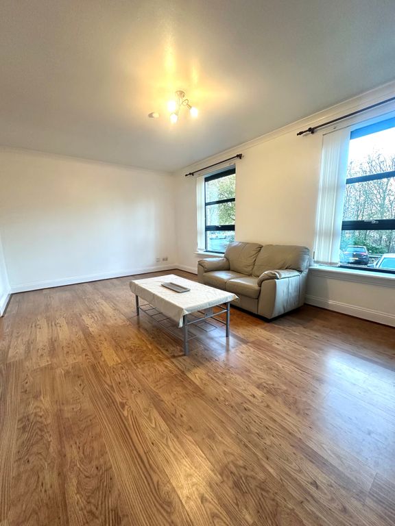 Property photo 2 of 6