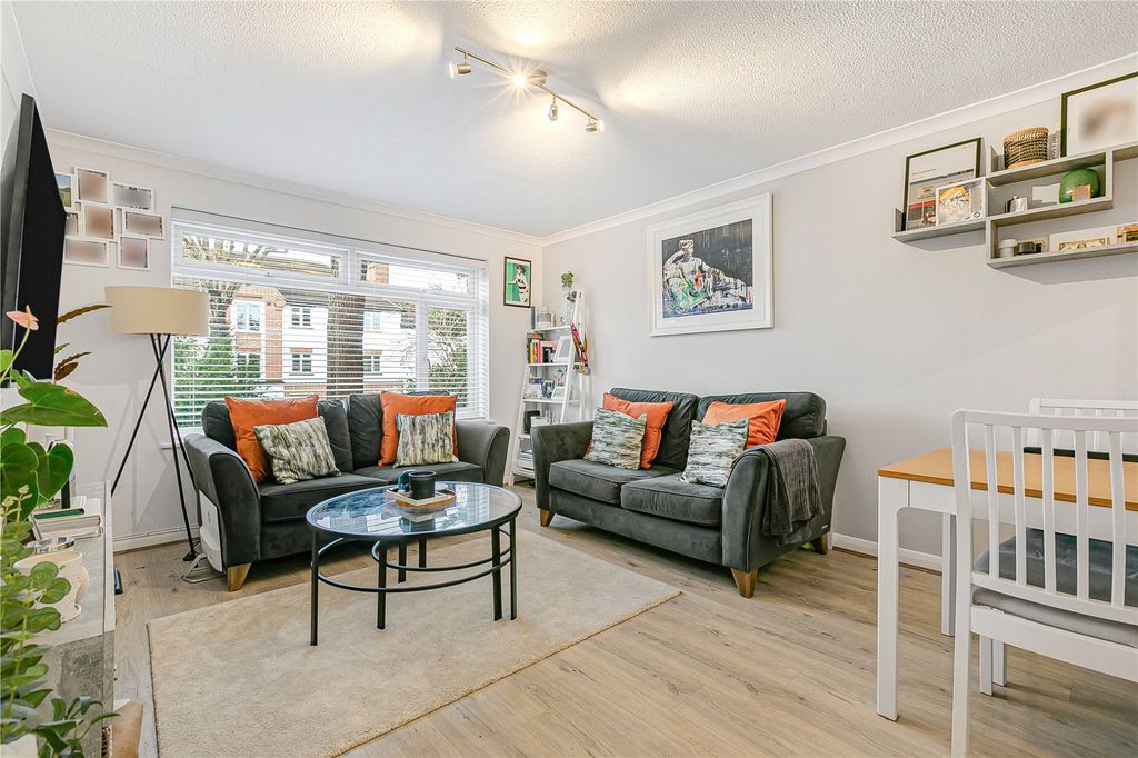 Property photo 2 of 9 Reception Room