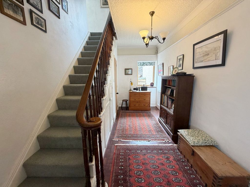 3 bed semi-detached house for saleStation Road, Gilwern, Abergavenny NP7 photo 4