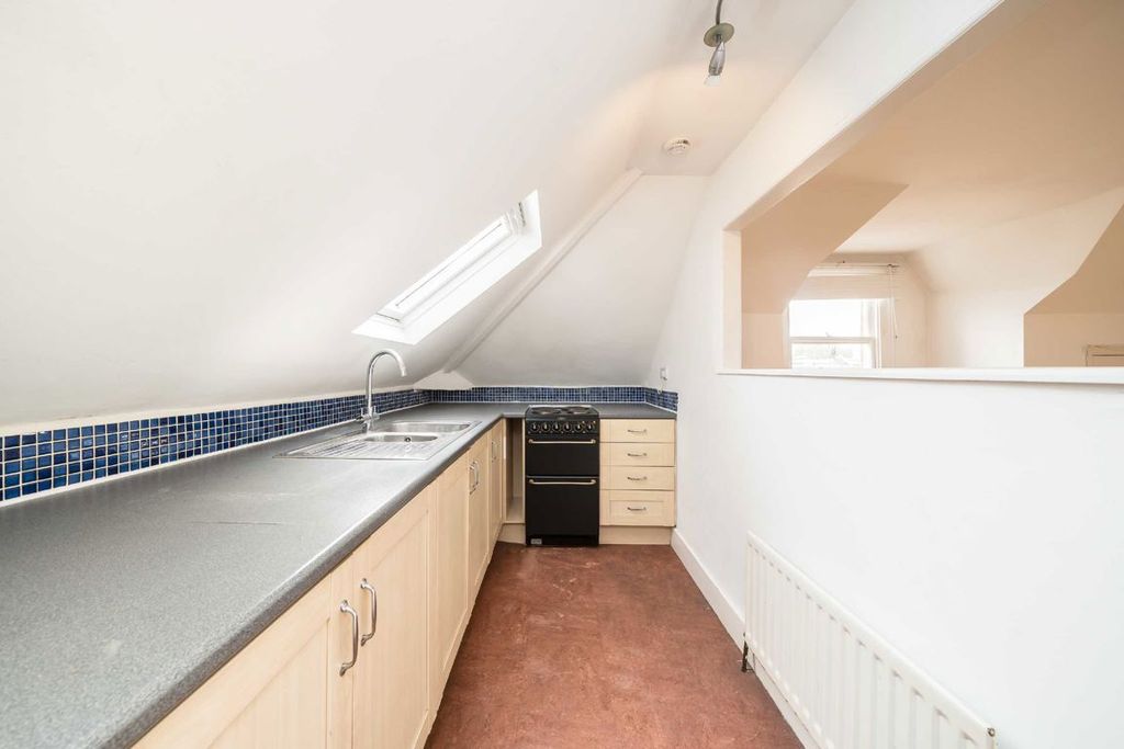 Property photo 2 of 3