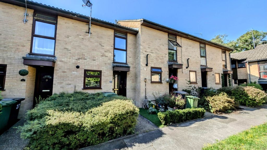 Property photo 1 of 12