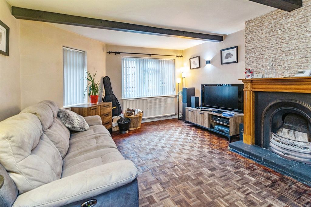 Property photo 2 of 17 Photography