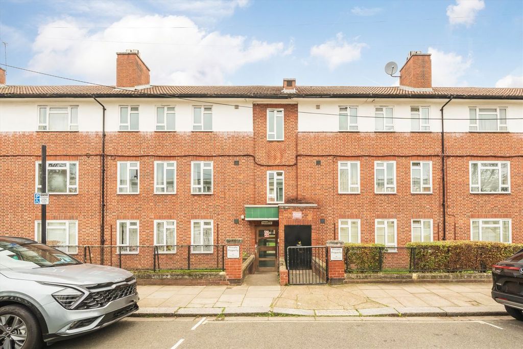 Property photo 1 of 5