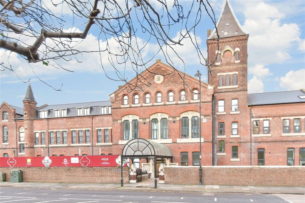 Property photo 1 of 7 External (Web)