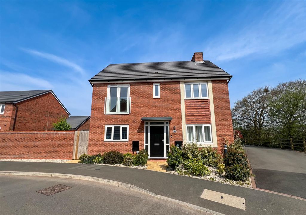Property photo 1 of 17 0A6C323A-3Eaf-4C57-B8Ba-0C835731CE43.Jpeg