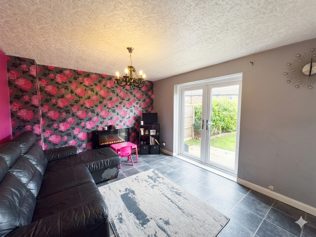 Property photo 3 of 9 Img_2917