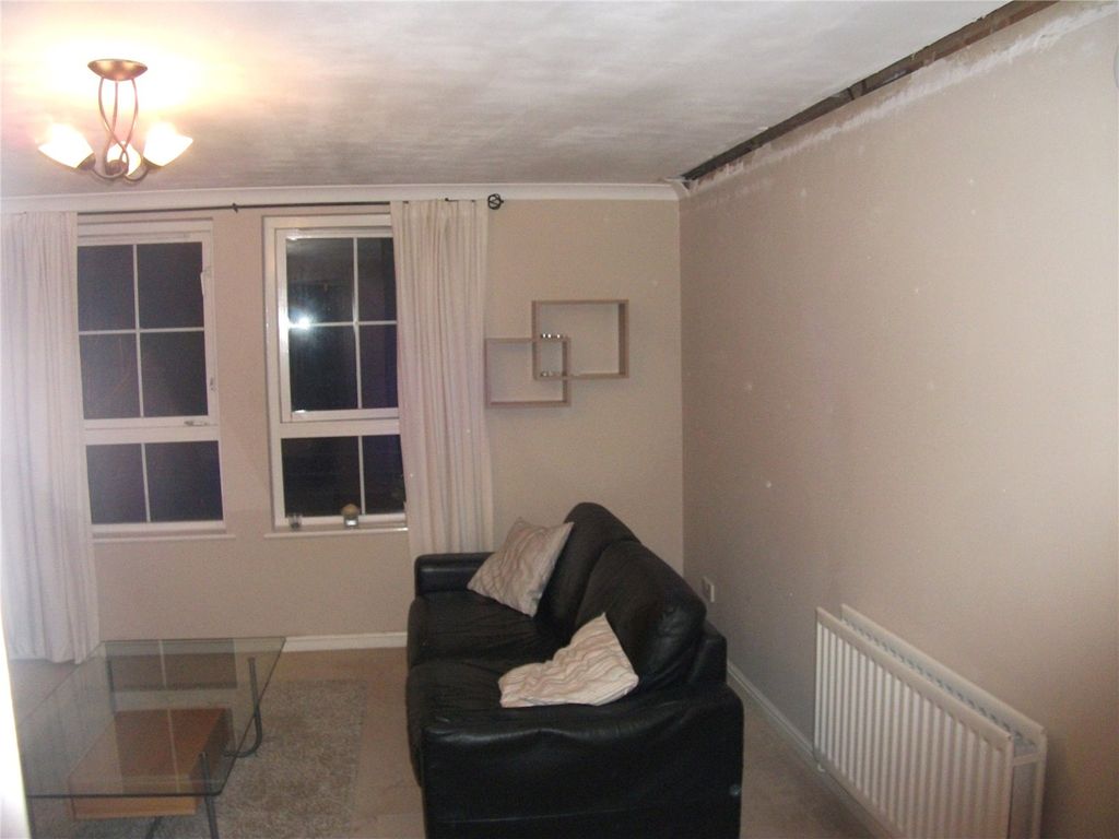 Property photo 2 of 3 Picture No. 03