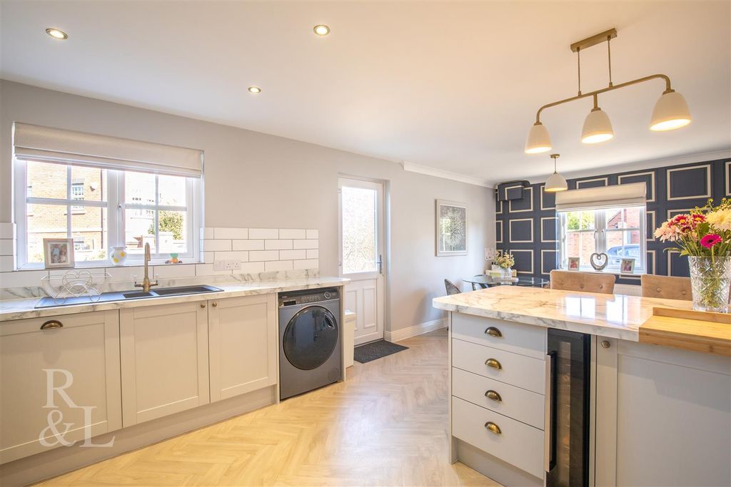 Property photo 3 of 23 18 Forest School (10).Jpg