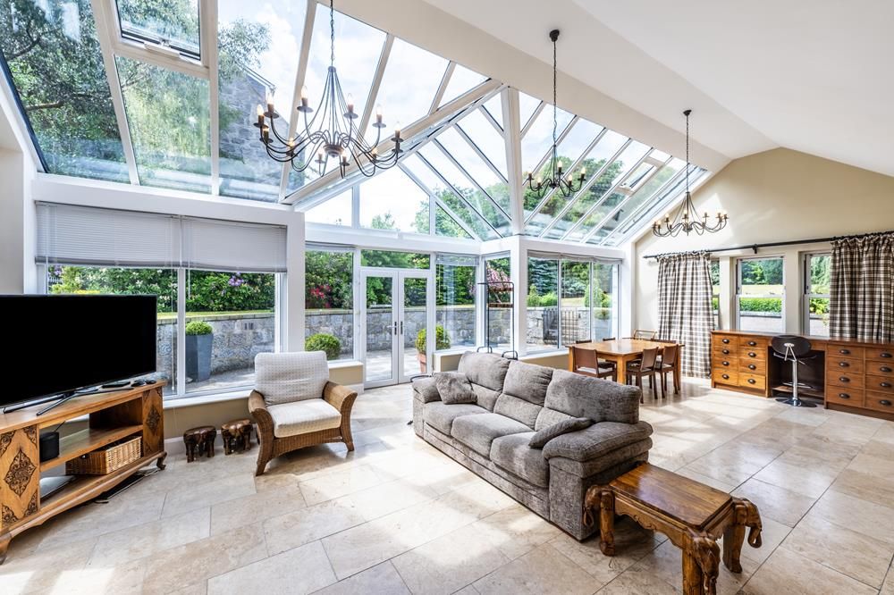 Property photo 3 of 20 Family Room 2