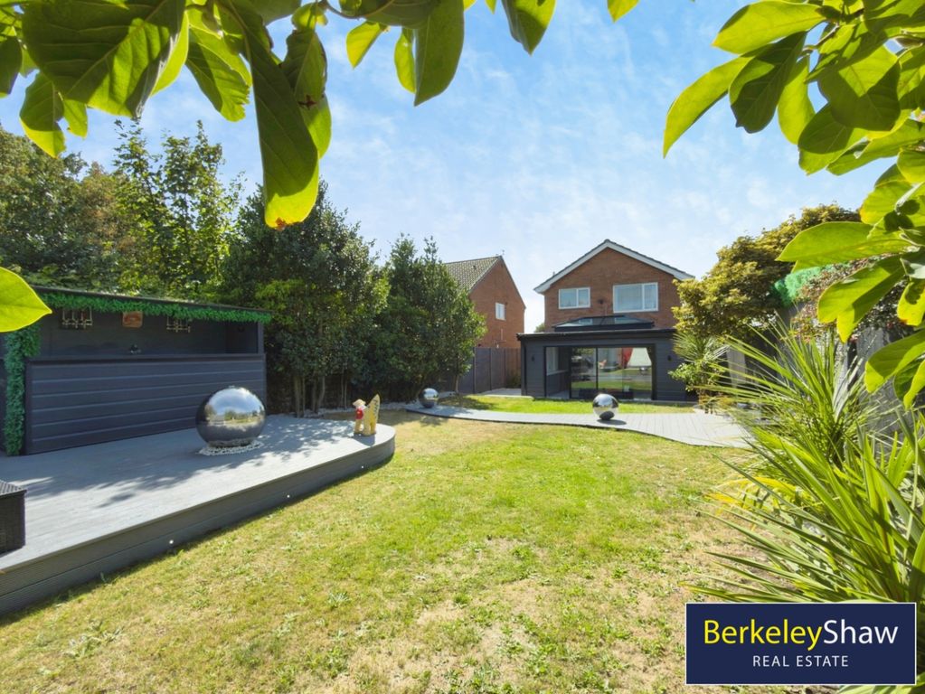 Property photo 2 of 26 Pbox-Img.Jpg