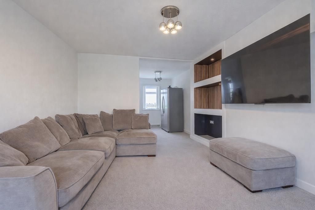 Property photo 3 of 20 Photo 3