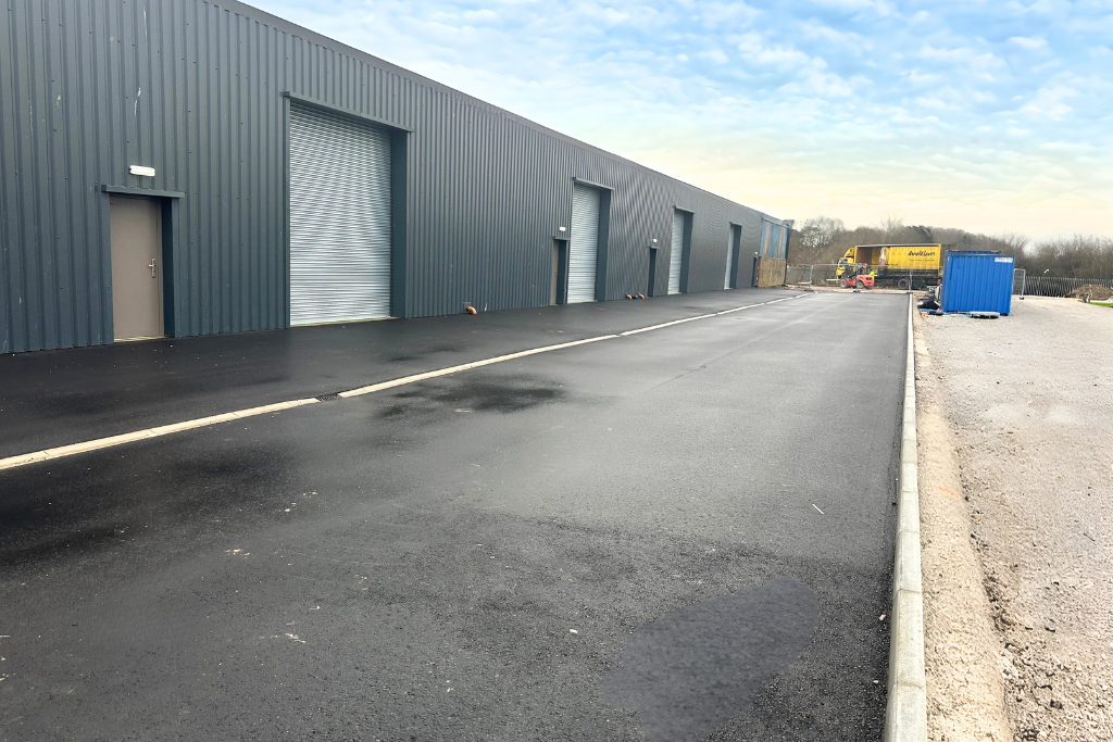 Property photo 1 of 18