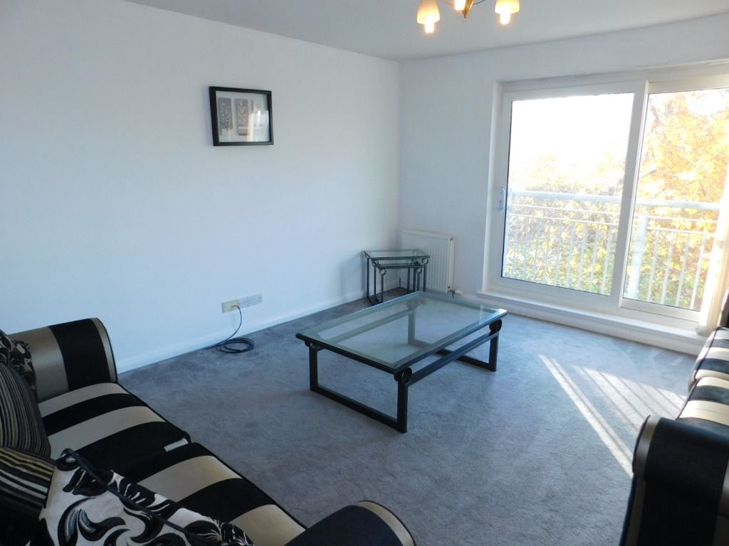Property photo 2 of 12