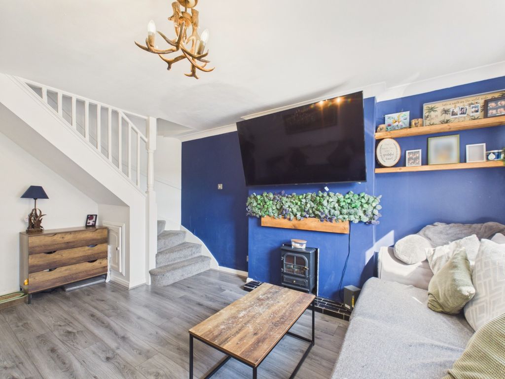 Property photo 3 of 13 5138933