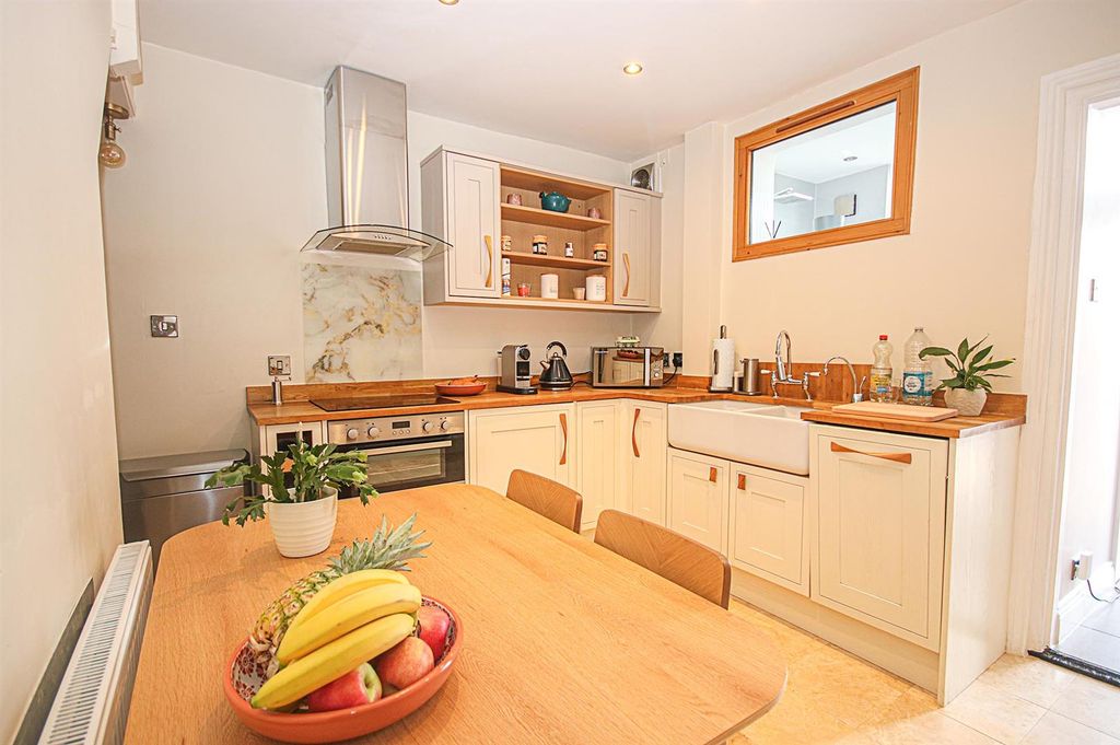 Property photo 3 of 12 Kd 1.Jpg