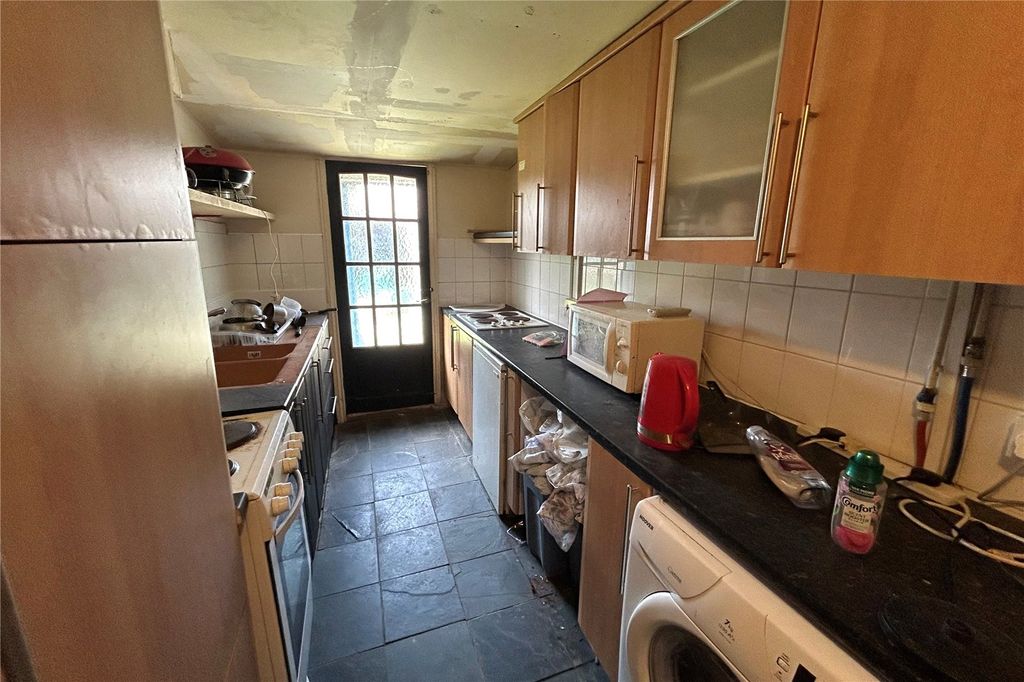 Property photo 3 of 7 Picture No. 08