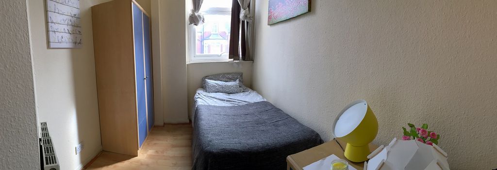 Property photo 1 of 4