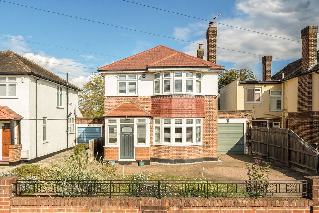 Property photo 1 of 10